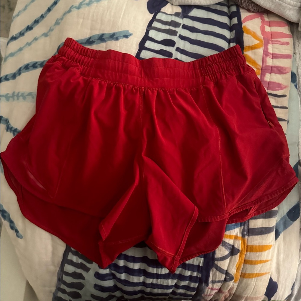 Lululemon shorts 4”